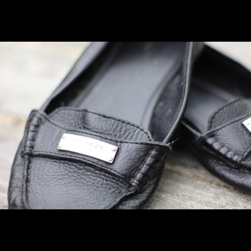 Coach flats